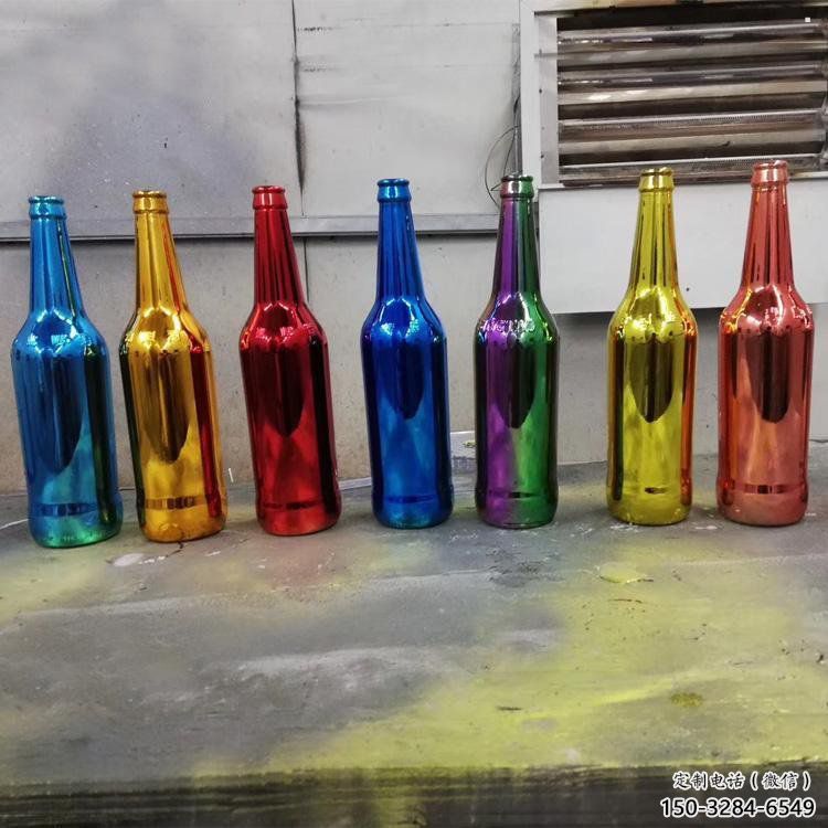 啤酒瓶雕塑供求，村標(biāo)概念，玻璃鋼啤酒瓶雕塑制作承接