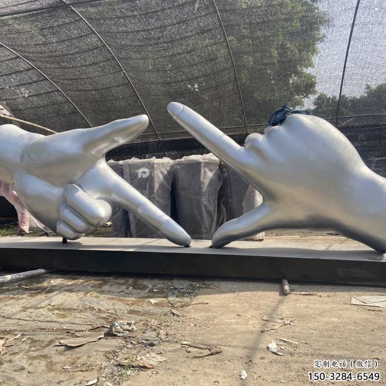 剪刀手雕塑供求，美陳雕塑，不銹鋼剪刀手雕塑制造