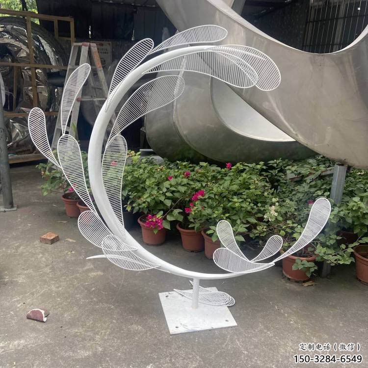 景觀樹葉雕塑訂做，街景小品，鏤空烤漆樹葉雕塑定制
