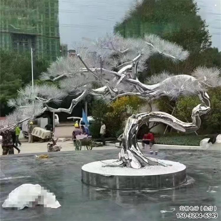松樹雕塑制造商，美陳雕塑，不銹鋼松樹雕塑廠家