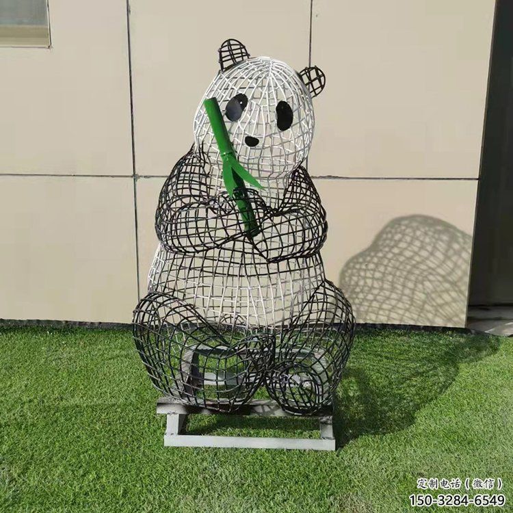 熊貓雕塑常用，公園小品，鏤空熊貓雕塑生產(chǎn)商