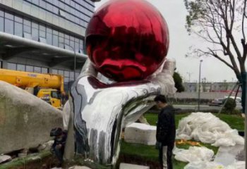 火球雕塑定價，廣場雕塑，手托火球雕塑廠家