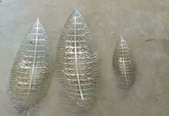 制造鏤空樹葉雕塑廠家，鋼管組合，鏡面鏤空樹葉雕塑常用