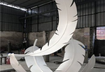 羽毛雕塑預(yù)定，城區(qū)小品，民俗烤漆羽毛雕塑制造商