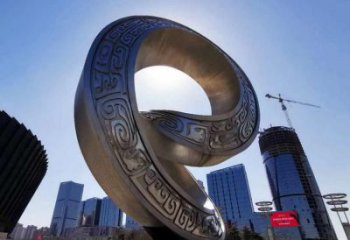 金屬雙環(huán)雕塑承接，陸地?cái)[件，不銹鋼雙環(huán)雕塑制造商