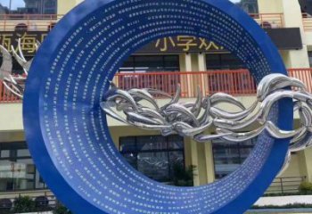 制造圓環(huán)雕塑供需，鋼管組合，烤漆圓環(huán)雕塑供應(yīng)