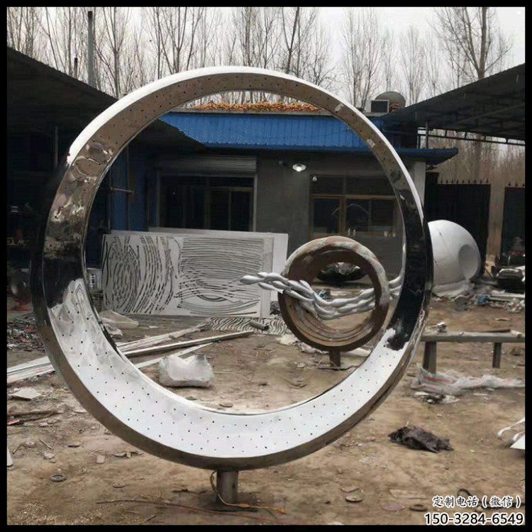 月牙雕塑定價，街頭雕塑，烤漆鏤空月牙雕塑定價