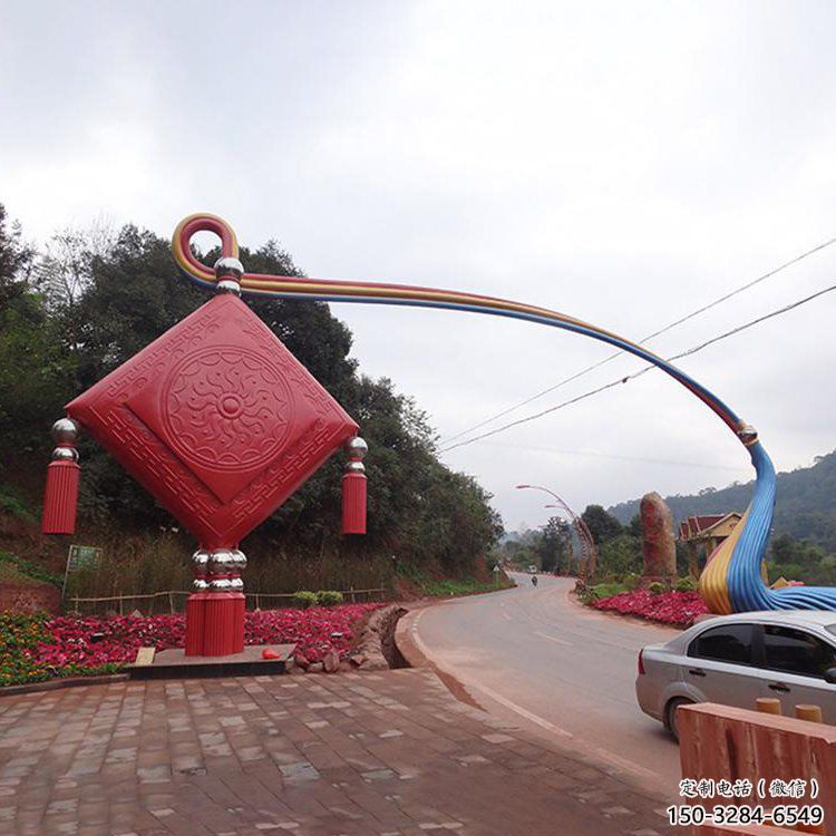 阜陽(yáng)街道中國(guó)結(jié)雕塑 阜陽(yáng)街道中國(guó)結(jié)雕塑