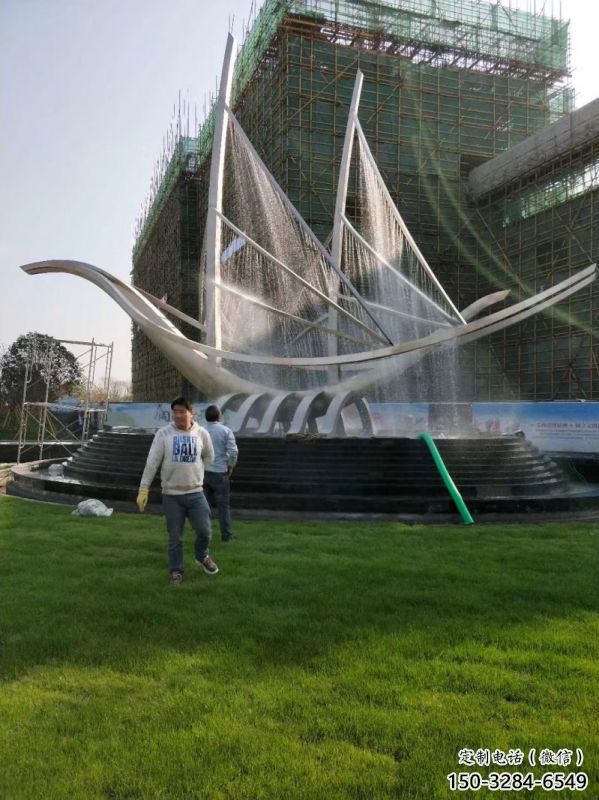 深圳帆船噴泉雕塑，水景水秀組合，旱地帆船噴泉雕塑廠家
