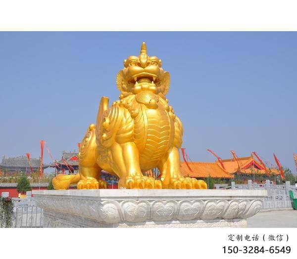 柳州廣場(chǎng)貔貅雕塑，動(dòng)物彩繪雕塑，抽象效果