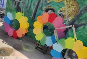 齊齊哈爾金銀花雕塑廠家，景區(qū)雕塑，城市不銹鋼金銀花雕塑
