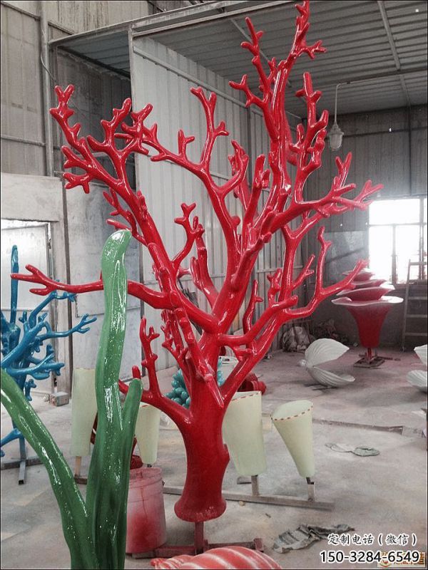 綠園仿真樹(shù)雕塑廠家，景區(qū)雕塑，玻璃鋼仿真樹(shù)雕塑選定
