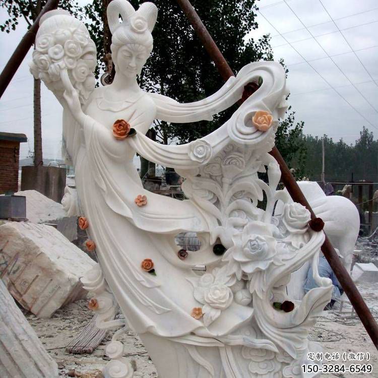 萬柏林公園天女散花雕塑