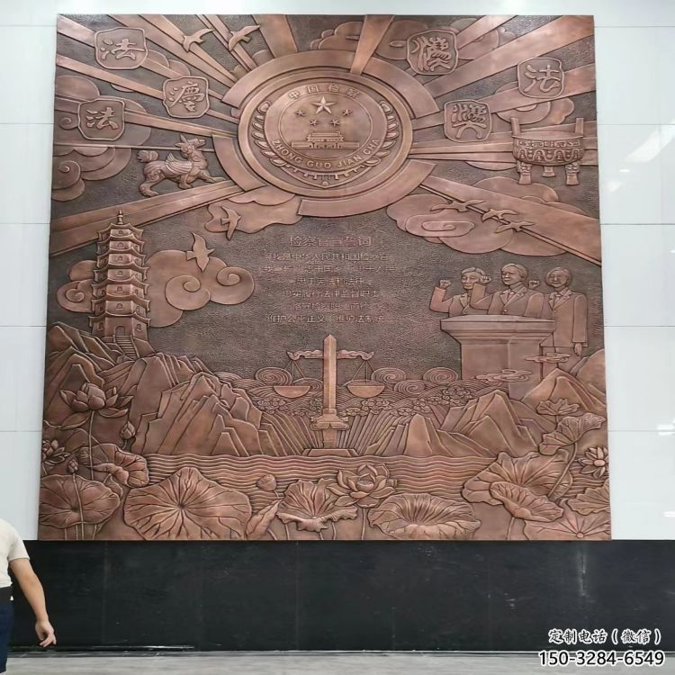 阿勒泰大門口?；盏袼? title=